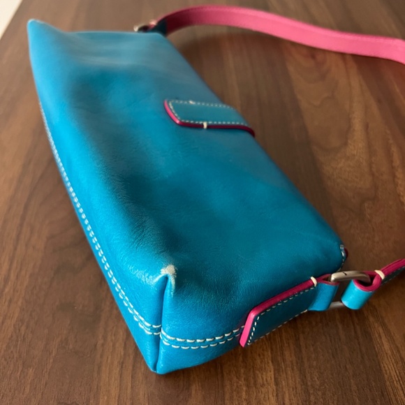 Dooney & Bourke Leather Heart Buckle Bag - Picture 5 of 9